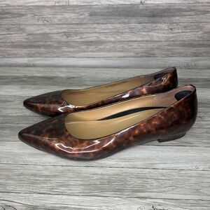 Vionic Women's Tortoiseshell Pointed Toe Flats in Brown